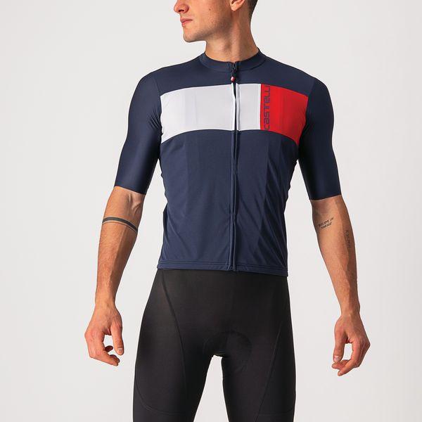 Red, Gris argenté, Noir