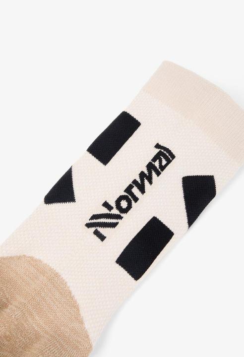 Actual product image Nnormal Race (L)