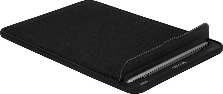 Actual product image Incase Icon (13.60", Apple)
