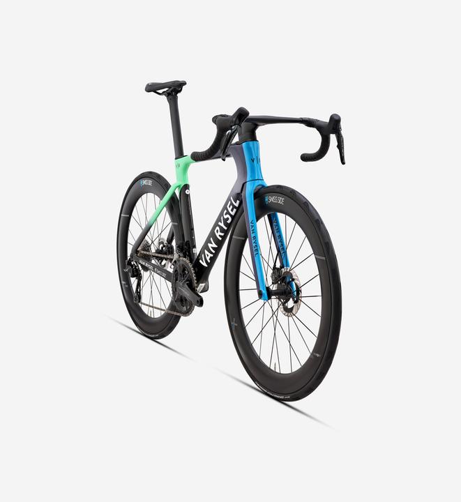 Actual product image Van rysel Rennrad Race RCR-F Pro CF Shimano Dura Ace Di2 Decathlon AG2R La Mondiale