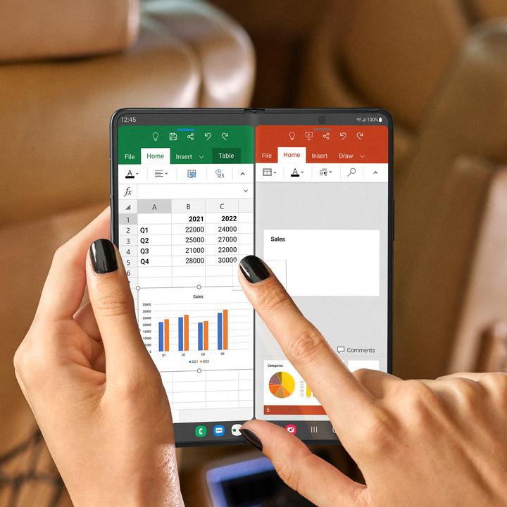 Actual product image Samsung Galaxy Z Fold4 (256 GB, Beige, 7.60", SIM + eSIM, 50 Mpx, 5G)