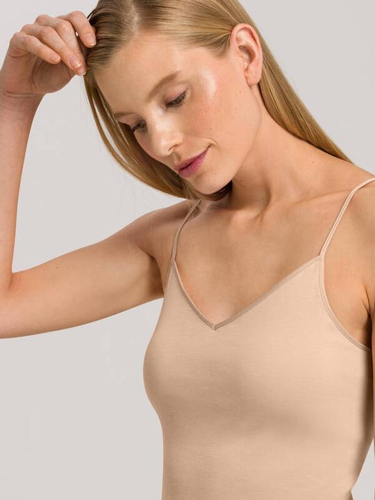 Actual product image Hanro Cotton Seamless Spaghetti Top (L, Single pack)