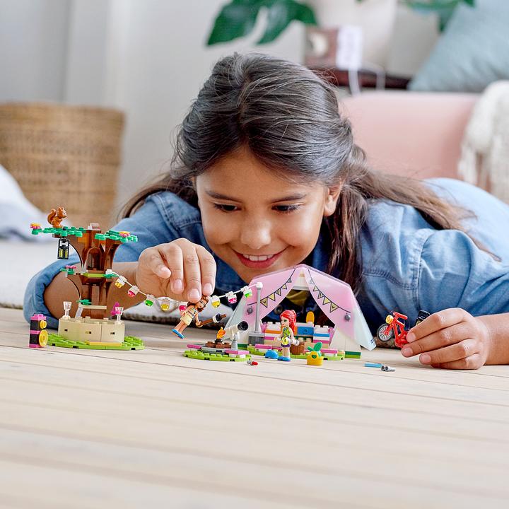 Image du produit LEGO Camping à Heartlake City (41392, LEGO Friends)