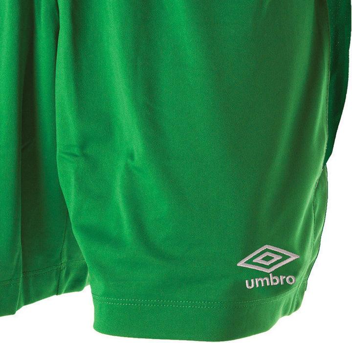 Actual product image Umbro Club Ii Shorts (158)