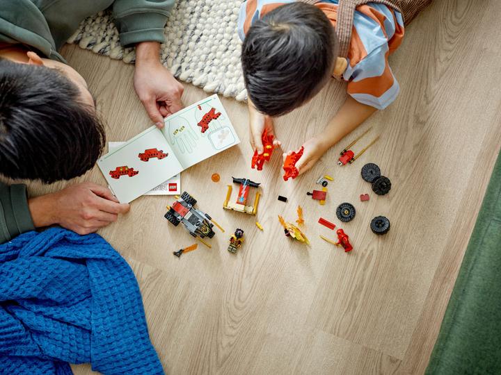 Image du produit LEGO Poursuite avec le bolide de Kai et la moto de Ras (71789, LEGO Ninjago)