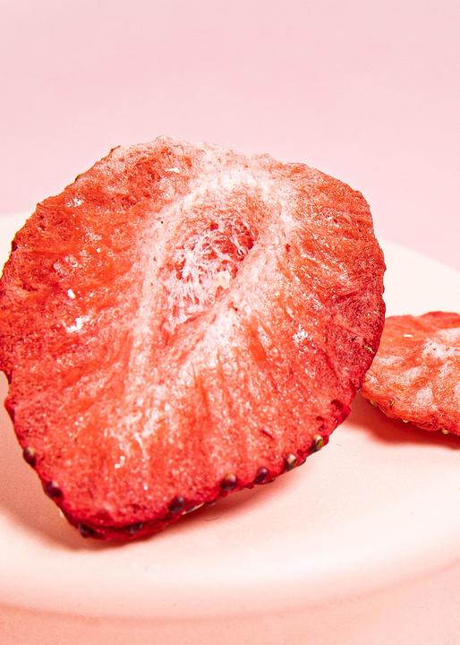 Image du produit KoRo Tranches de fraises lyophilisées (350 g)