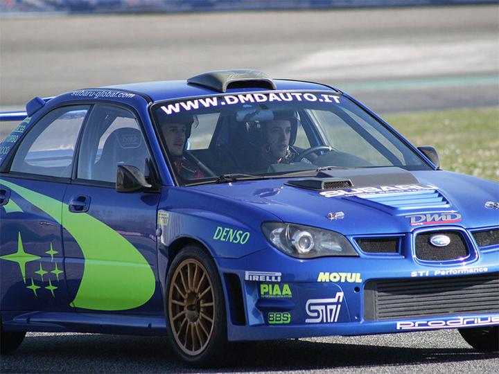 Image du produit Smartbox 2 tours au volant d’une Subaru Rallye sur le circuit d’Ottobiano en Lombardie (1 pers.)