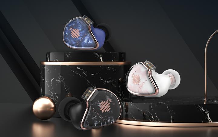 Actual product image Hidizs MD4 (Black)