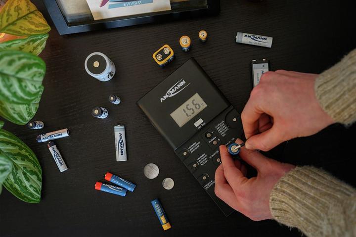 Actual product image Ansmann Energy Check LCD