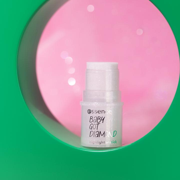 Image du produit essence BABY GOT DIAMOND highlighter stick illuminateur (Argent, Highlighter, 5.40 g)