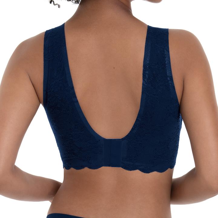 Actual product image Anita Essential Lace Bralette (S, Single pack)