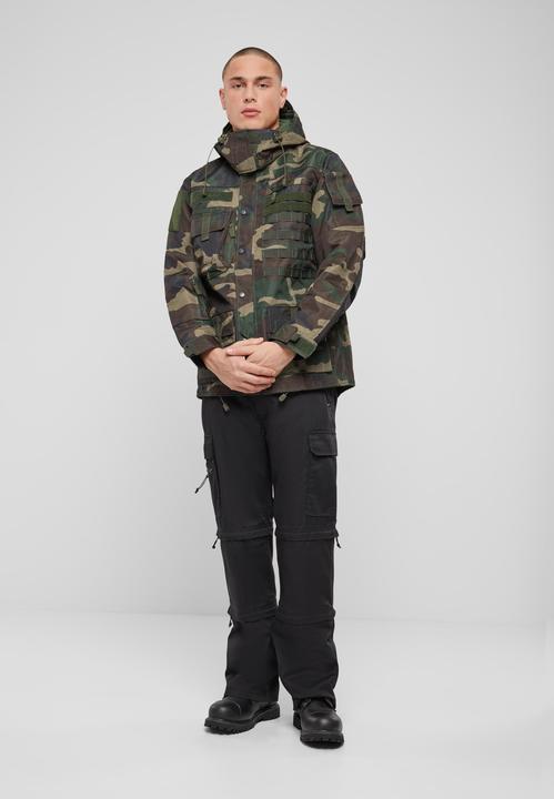 Actual product image Brandit Performance outdoor jacket size 4XL colour forest (4XL)