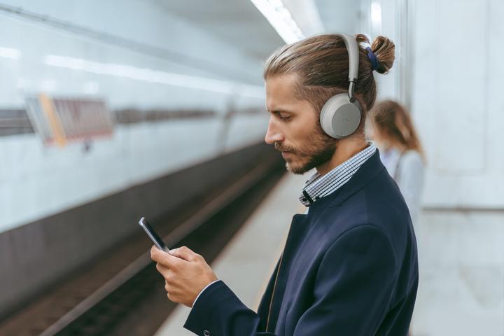 Produktbild Yealink BH72 Teams + BHC76, Wireless, 20 - 20000 Hz, Office/Call center, 189 g, Headset, Light grey (Kabellos, USB-C)