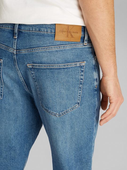 Actual product image Calvin Klein Jeans Dad Jean (29)