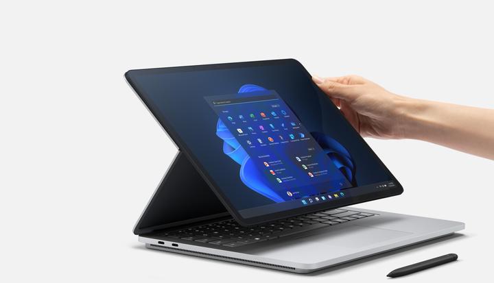 Image du produit Microsoft Surface Laptop Studio (14.40", Intel Core i5-11300H, 16 Go, 256 Go, DE)