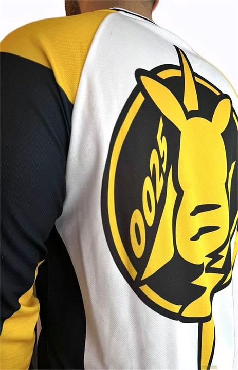 Actual product image Pokémon Football Jersey Pikachu Size XL (XL)