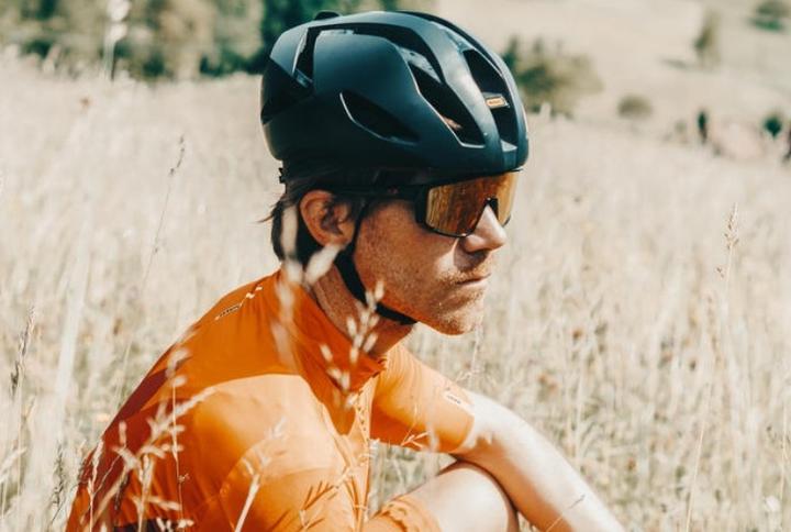 Actual product image Julbo Fury Reactiv Performance (Black translucent-blue, Red)