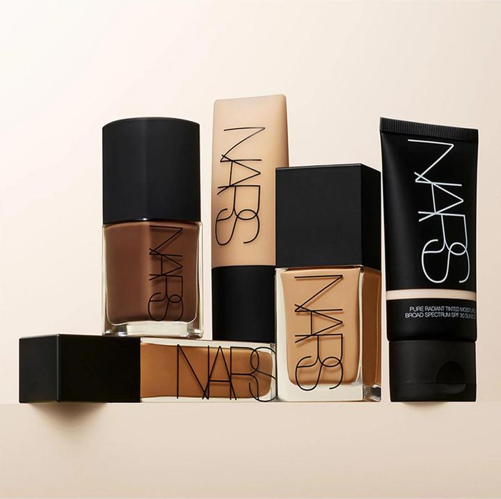 Produktbild NARS Cosmetics Light Reflecting Foundation (Vallauris)
