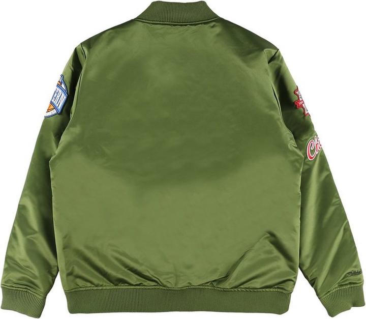 Image du produit Mitchell & Ness NBA Flight Satin - Bomberja des Chicago Bulls - 125971 (M)