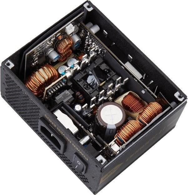Actual product image Fortron Dagger Pro (650 W)