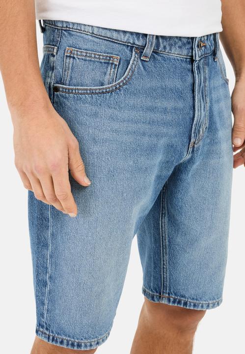 Immagine prodotto Camel Active 5-Pocket Denim Shorts aus Baumwolle (42)