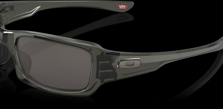 Actual product image Oakley Fives Squared
