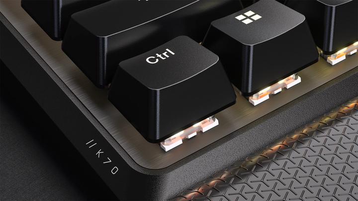 Produktbild Corsair K70 CORE TKL (DE, Kabellos, Kabelgebunden)