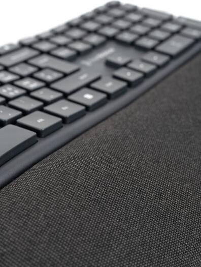 Produktbild FreeVoice Kabellose Ergonomische Tastatur (CH) (CH, Kabellos)