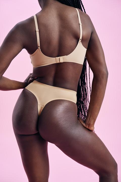 Actual product image The Female Company Tanga Seamless Strong (40)