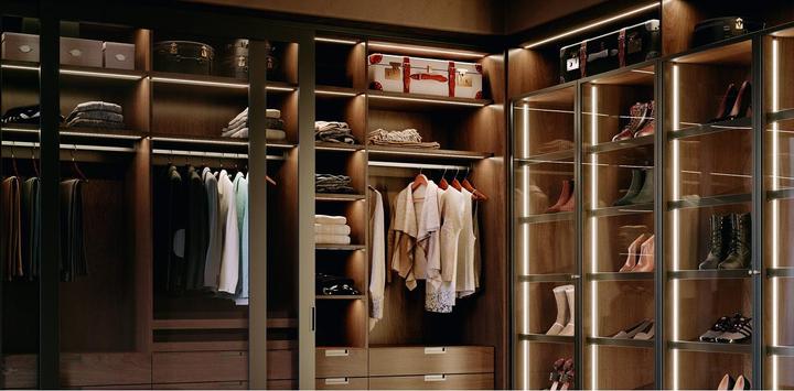 Immagine prodotto Halemeier Kit completo nastro LED Versa 120 12 V (Bianco caldo, 500 cm, Interno)