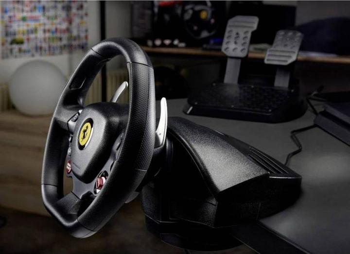Produktbild Thrustmaster T80 Ferrari 488 GTB (PC, PS4, PS5)