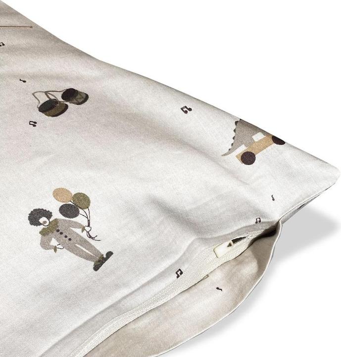 Actual product image Nuuroo Bera baby bed linen - Music Dino (40 x 45 cm)