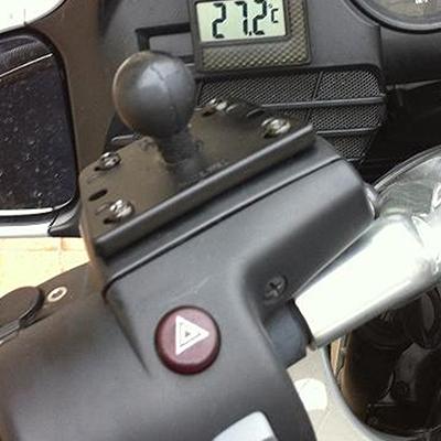Produktbild Rammount RAM Motorrad-Reservoir-Basis