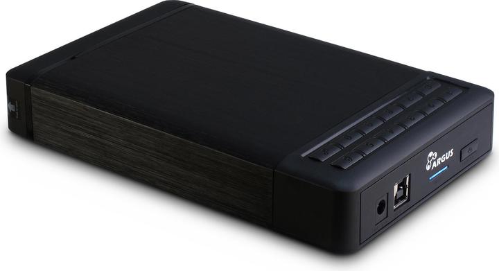 Intertech . S-ATA I/ II/III, Max, USB 3.0 (3.5")