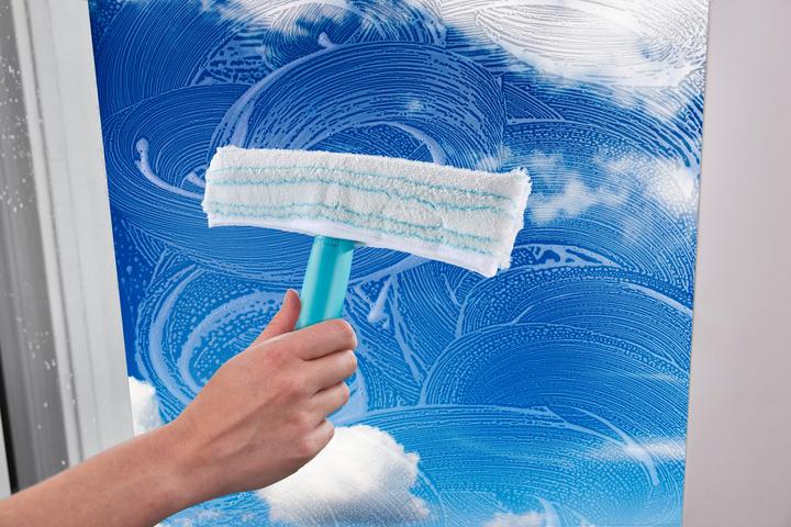 Actual product image Leifheit Window Washer M (1 pcs.)