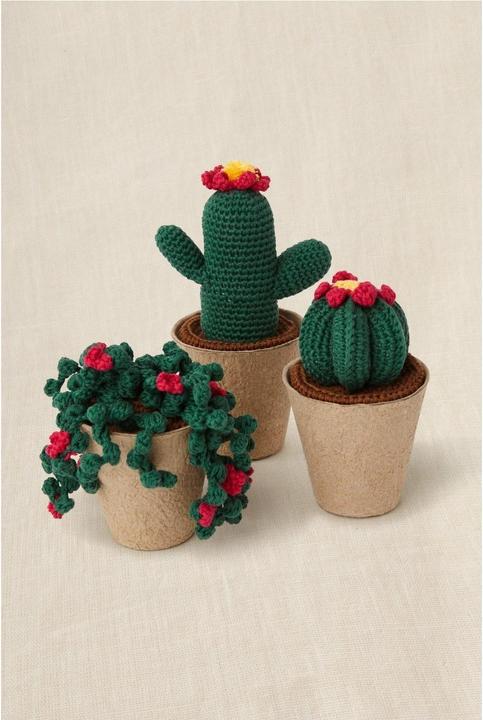 Produktbild DMC Gift of Stitch Häkelset Amigurumi Kaktus