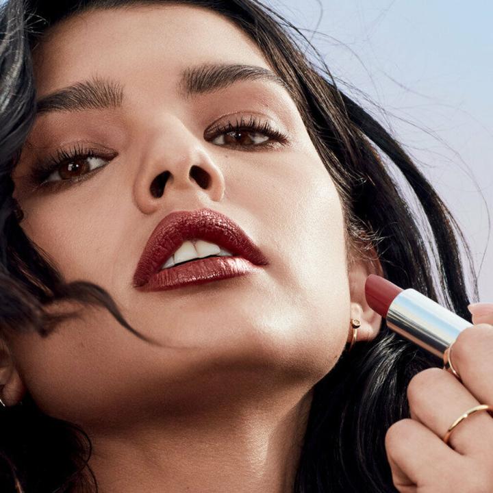 Produktbild Maybelline New York Color Sensational (211 Rosey Risk)