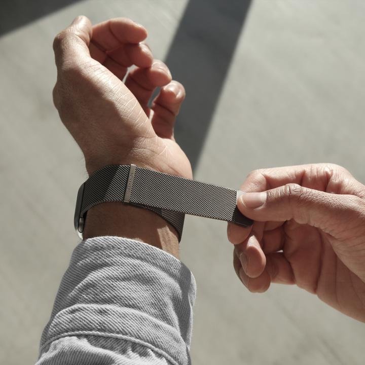 Actual product image Vonmählen Milanesearmband 2 für Apple Watch 42/44/45/49mm Granite Grey (Stainless steel)
