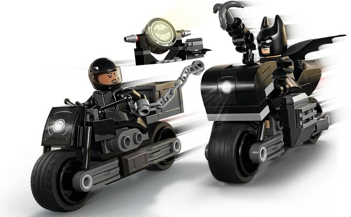Actual product image LEGO Batman and Selina Kyle: chase on the motorcycle (76179, LEGO DC)