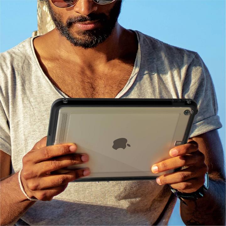 Actual product image Catalyst Waterproof case (iPad 2019 (7th gene))