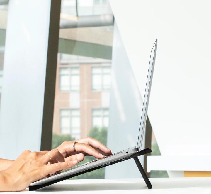 Produktbild Native Union Fold Laptop Stand