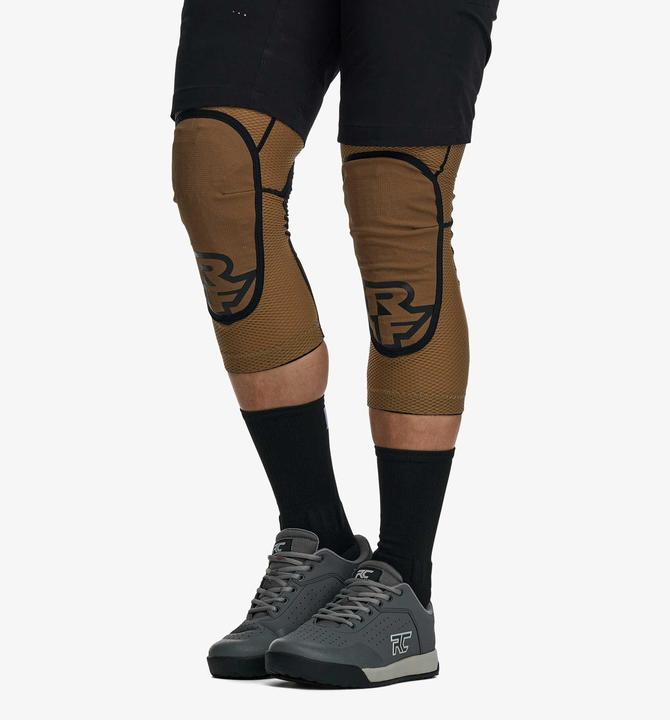 Produktbild Race Face Covert Knee (L, Knieschoner, Paar)