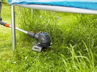 Produktbild Gardena ComfortCut Li-18/23 (Kunststoffmesser)
