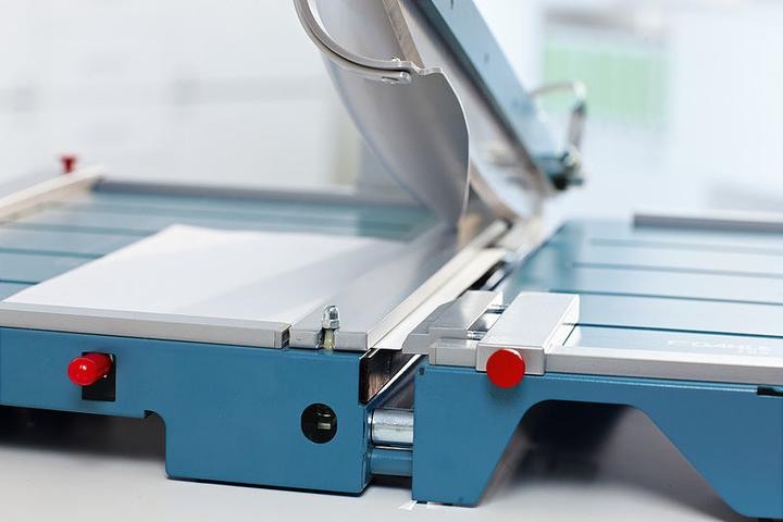 Image du produit Dahle guillotine, longueur de coupe 460 mm, hauteur de coupe 3.5 mm a3 + (00868-04505 DA) (35 feuilles, A3)