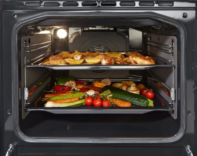 Actual product image Gorenje GE5 A22 WH ws Free-standing cooker A 50cm 4 hotplates 70L 6heating modes