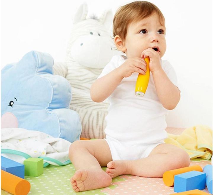 Actual product image Foreo Sonic toothbrush ISSA Baby Sunflower Yellow Squirrel (Sonic toothbrush)