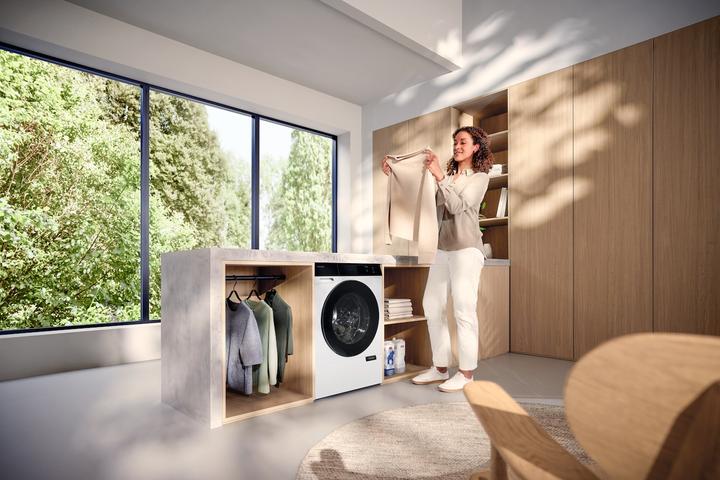 Immagine prodotto Miele NOVA W2 WQ 100-10 CH (9 kg, A destra, Spina CH)