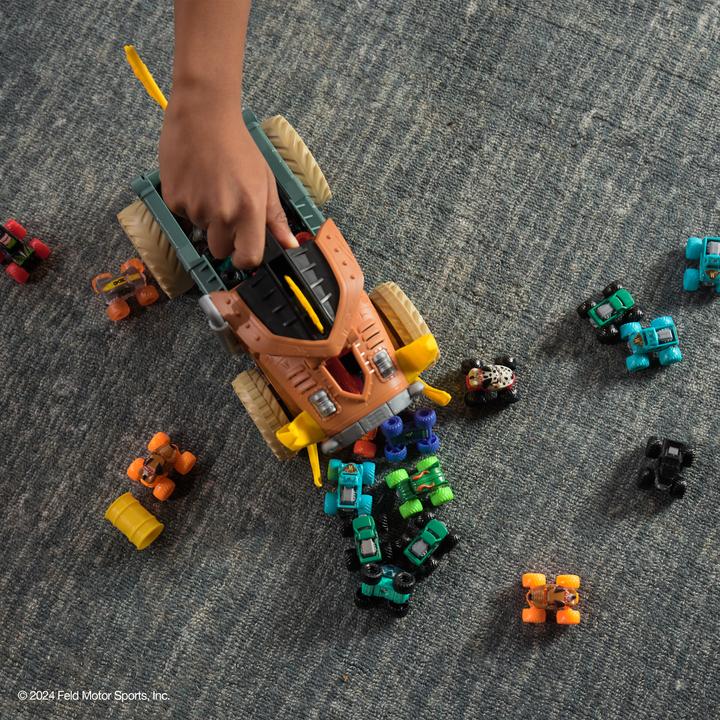Actual product image Spin Master Monster Jam - Mad Hog Sweeper ("Mini-Mampfer")
