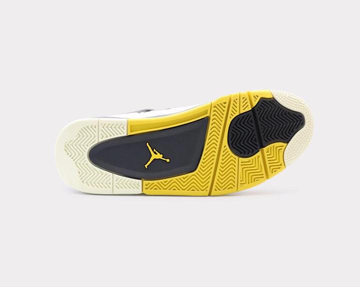 Image du produit Nike Air Jordan 4 (37.5)