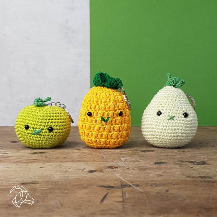 Produktbild Hardicraft Taschenanhänger Apfel - Häkelset